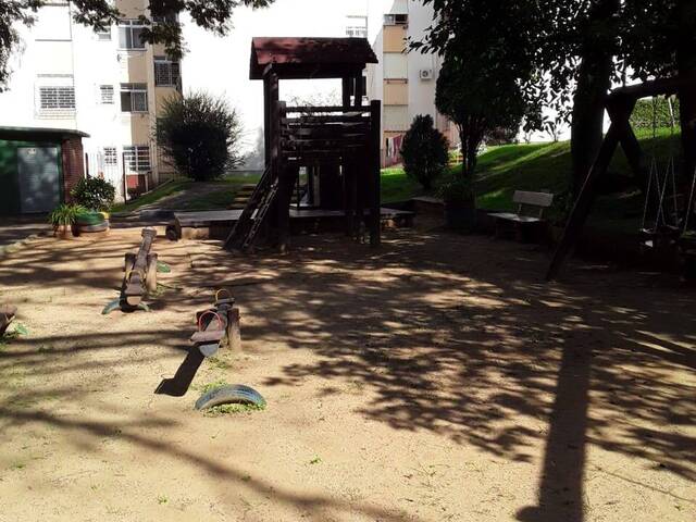 #1014 - Apartamento para Venda em Porto Alegre - RS - 2